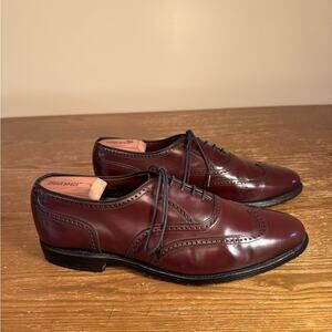 Allen Edmonds Marlow Wingtip Oxfords in Burgundy leather, size 9.5 D